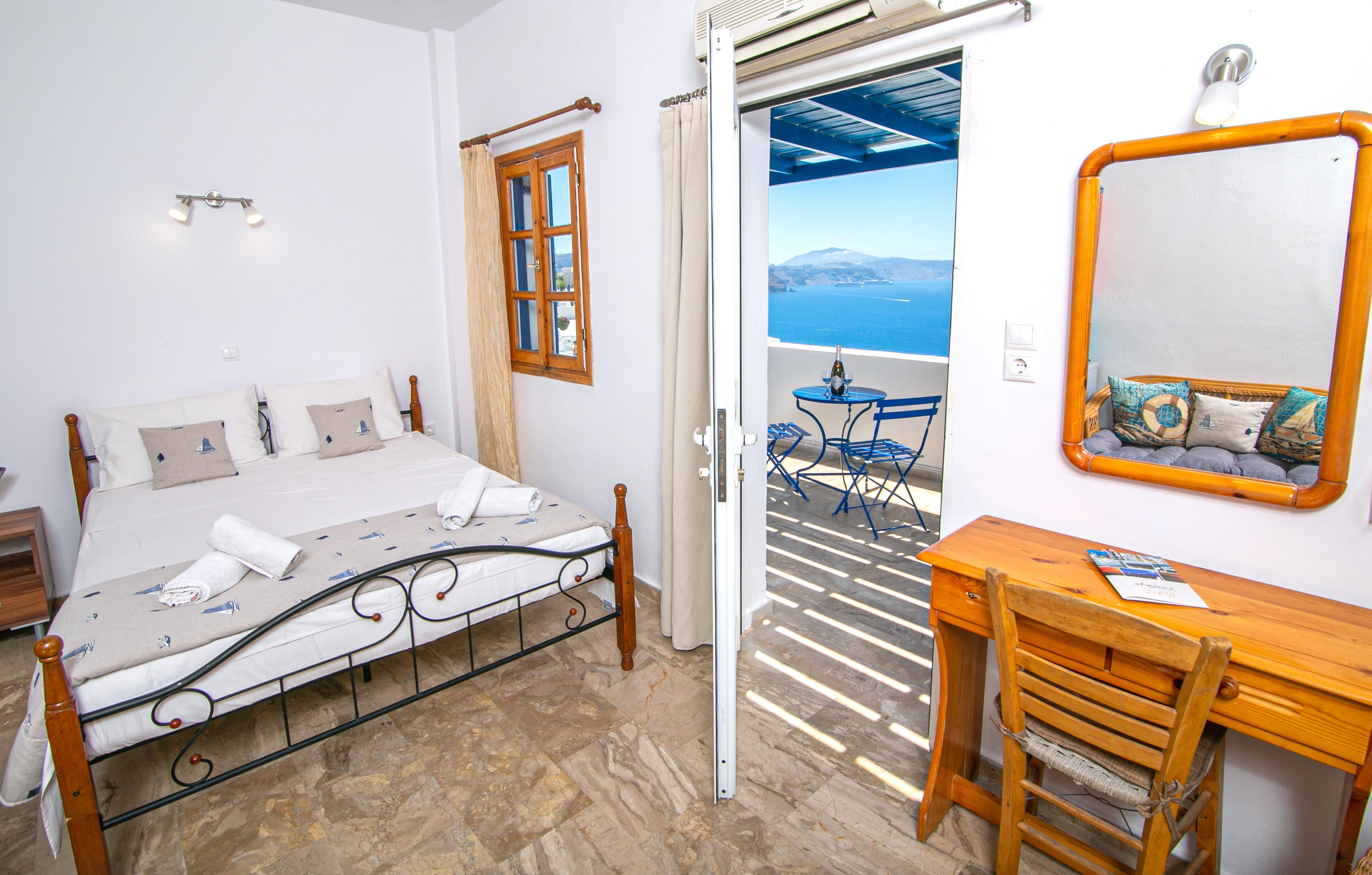 Stelios Rooms Oia  Bagian luar foto
