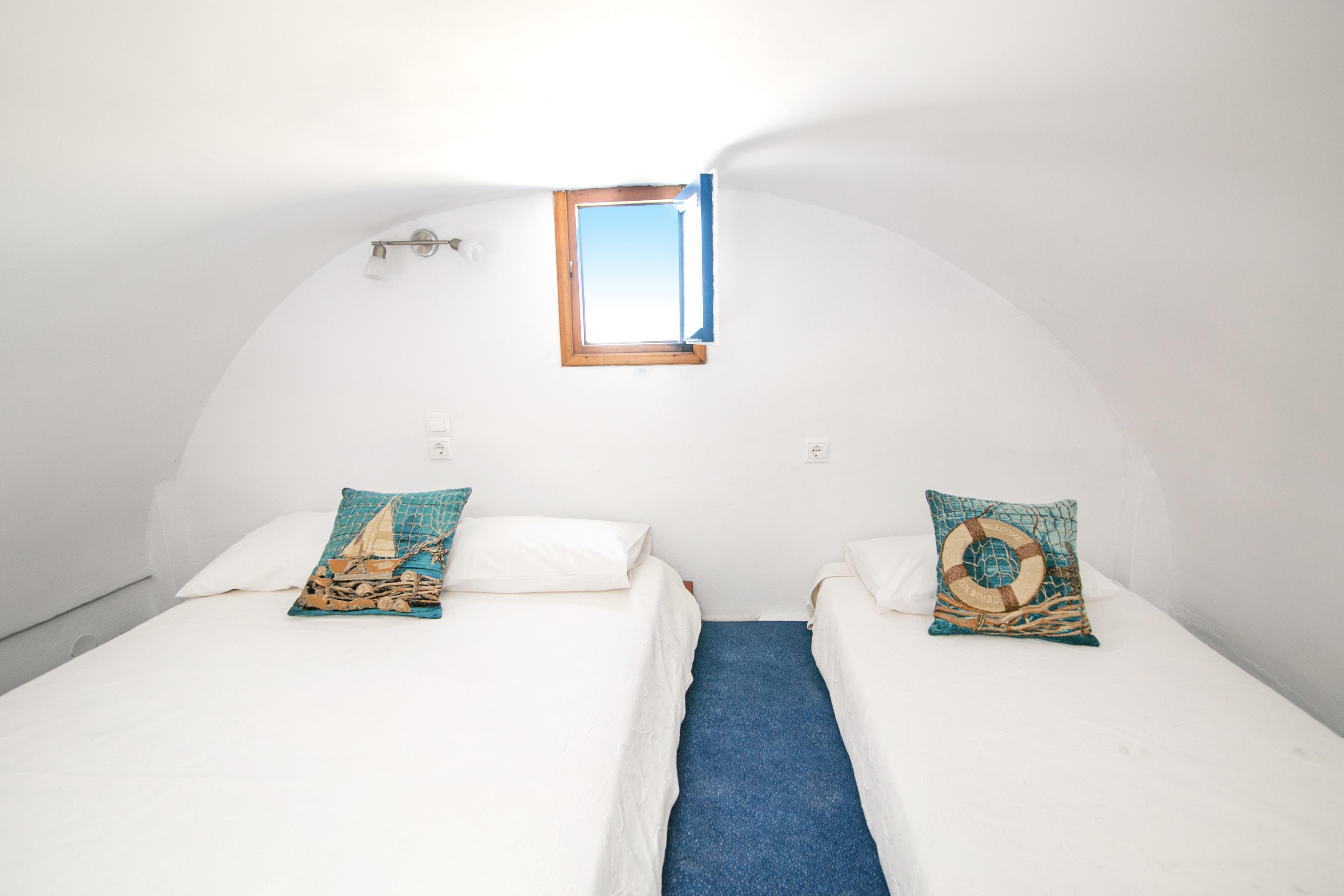 Stelios Rooms Oia  Bagian luar foto